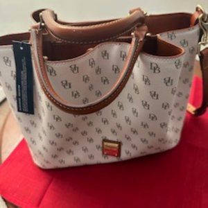 Like New: Large Dooney & Bourke Satchel Bag - Impeccable Condition